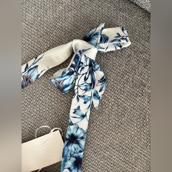 ZARA Blue Floral Halter Tie-Back Mini Dress – Size Medium - Picture 12 of 16